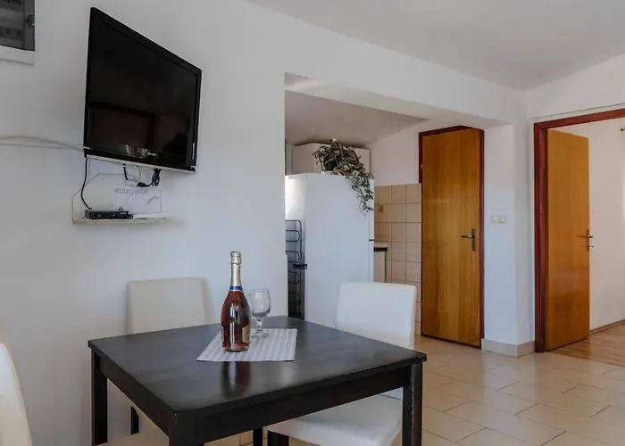 Josipovic 1 By Interhome * Vir