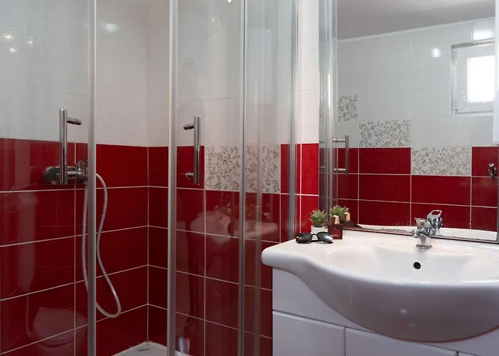 Josipovic 1 By Interhome